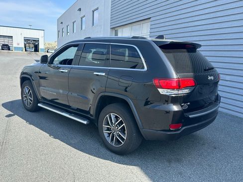 Used 2021 Jeep Grand Cherokee Limited image 3