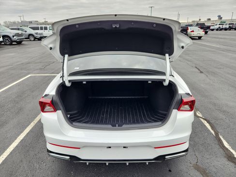 Used 2022 Kia K5 GT-Line image 10