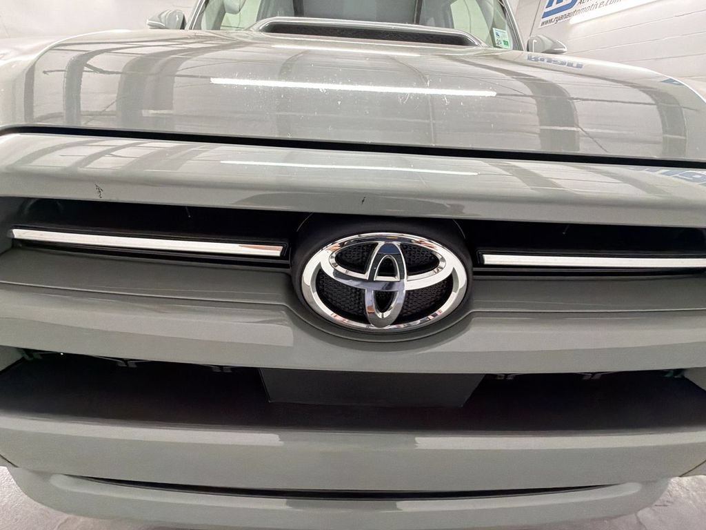 Used 2022 Toyota 4Runner TRD Sport RWD image 29