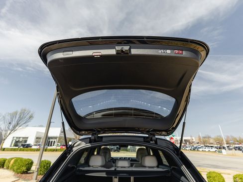 New 2026 Mercedes-Benz GLC 300 4MATIC image 26