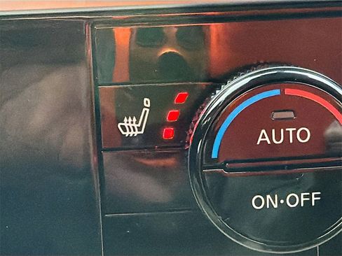 Used 2022 Nissan Pathfinder SL image 20