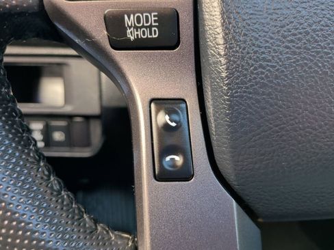 Used 2018 Toyota Tacoma TRD Off-Road image 20