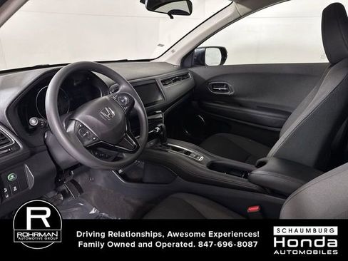 Used 2022 Honda HR-V EX image 4