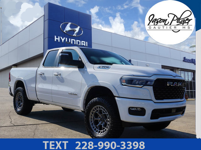 Used 2025 RAM 1500 Big Horn AWD/4WD image 1