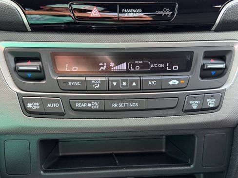 Used 2021 Honda Ridgeline Sport image 24