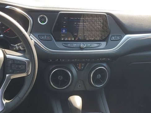 Used 2021 Chevrolet Blazer LT FWD image 14
