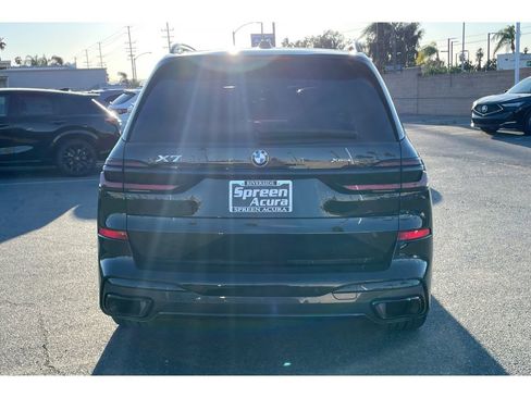 Used 2024 BMW X7 xDrive40i w/ M Sport Package image 4