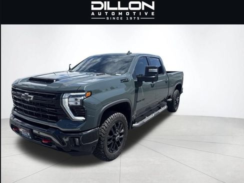 Used 2025 Chevrolet Silverado 3500 LTZ w/ LTZ Plus Package AWD/4WD image 1