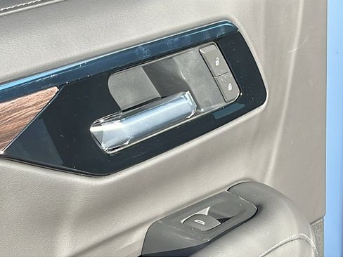 New 2026 Chevrolet Tahoe LS w/ LPO, Get Active Package image 13