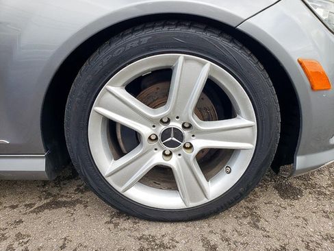 Used 2011 Mercedes-Benz C 300 4MATIC Sedan image 34