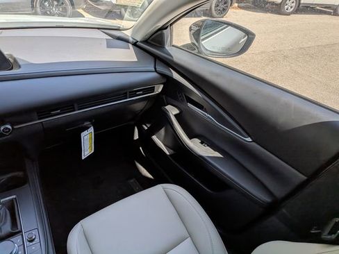 New 2026 MAZDA CX-30 AWD 2.5 S w/ Select Sport Pkg image 16