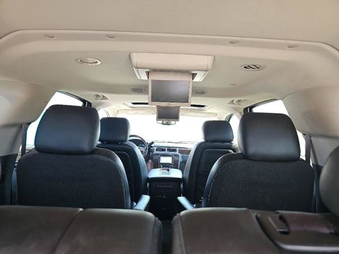 Used 2013 GMC Yukon XL Denali AWD/4WD image 11