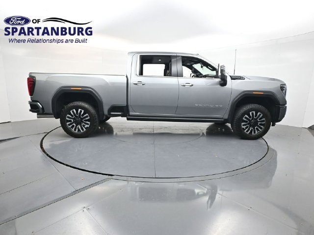 Used 2025 GMC Sierra 2500 Denali Ultimate AWD/4WD image 8