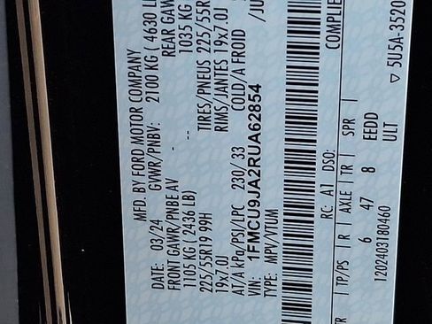 Used 2024 Ford Escape Platinum image 27