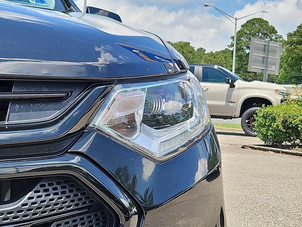 Certified 2019 Chevrolet Traverse Premier w/ LPO, Blackout Package FWD image 9