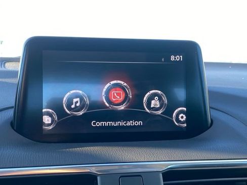 Used 2018 MAZDA MAZDA3 Grand Touring w/ Premium Equipment Package FWD image 12