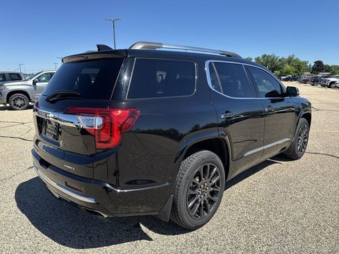 Used 2023 GMC Acadia Denali w/ Black Diamond Edition AWD/4WD image 7
