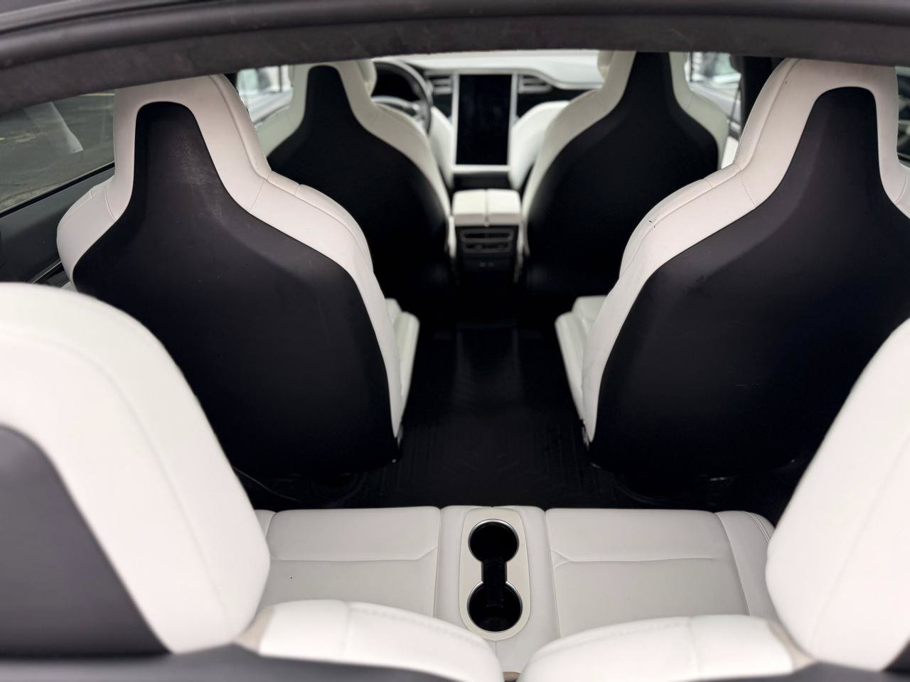 Used 2017 Tesla Model X 75D AWD/4WD image 39