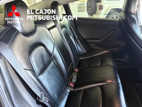 Used 2019 Tesla Model 3 Mid Range RWD image 18