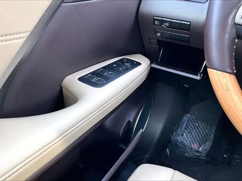 Used 2019 Lexus RX 350 AWD w/ Navigation Package image 36