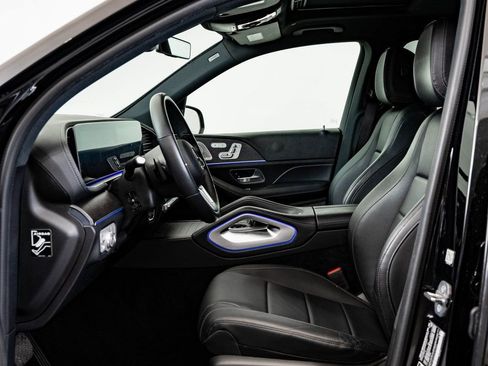 Used 2020 Mercedes-Benz GLS 450 4MATIC image 27