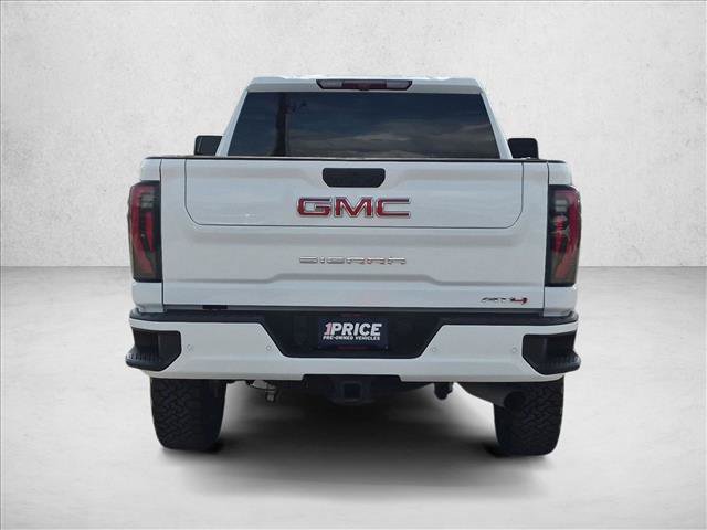 Used 2024 GMC Sierra 2500 AT4 AWD/4WD image 7