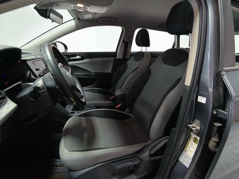 Used 2022 Volkswagen Taos S FWD image 7