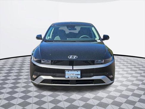 New 2026 Hyundai Ioniq 5 SE AWD/4WD image 9
