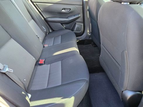 Used 2023 Nissan Sentra SV FWD image 17