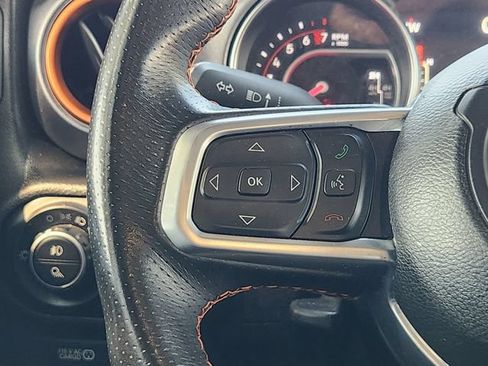 Used 2021 Jeep Gladiator Mojave AWD/4WD image 28
