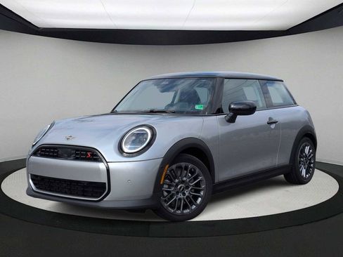 Used 2025 MINI Cooper S image 1