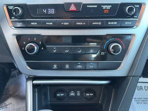 Used 2016 Hyundai Sonata SE FWD image 26