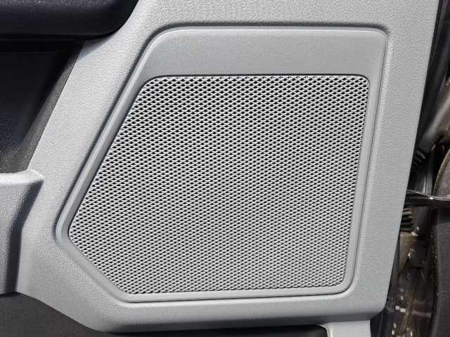 Used 2025 Ford F250 XL RWD image 13