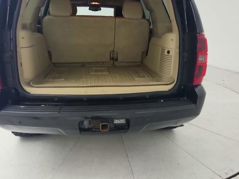 Used 2013 Chevrolet Tahoe LT RWD image 31