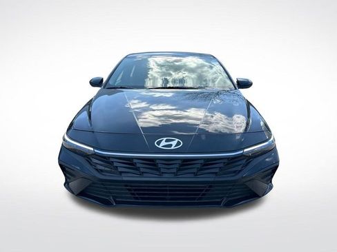 New 2026 Hyundai Elantra Sport FWD image 9