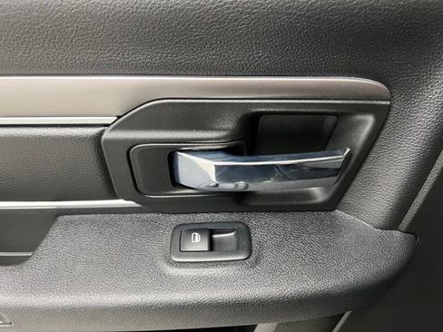 Used 2022 RAM 1500 Classic Warlock AWD/4WD image 39