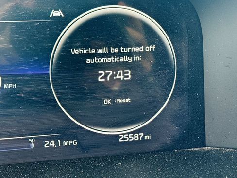 Certified 2023 Kia Sorento SX Prestige AWD/4WD image 12