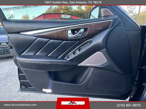 Used 2018 INFINITI Q50 Luxe w/ Sensory Package (Luxe) image 22