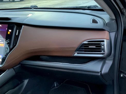 Used 2022 Subaru Outback Touring XT image 18