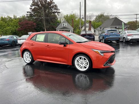 New 2026 Toyota Corolla SE FWD image 3