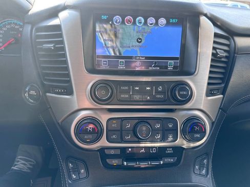 Used 2018 GMC Yukon XL Denali w/ Open Road Package image 17