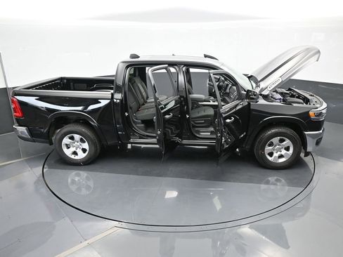 Used 2025 RAM 1500 Big Horn image 69