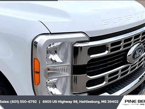 Used 2023 Ford F250 XLT image 21