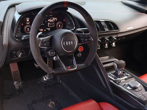 Used 2021 Audi R8 V10 RWD image 14