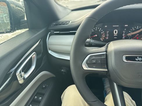 New 2026 Jeep Compass Limited AWD/4WD image 23