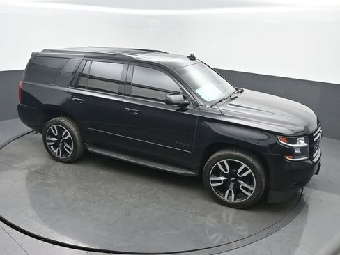 Used 2018 Chevrolet Tahoe Premier AWD/4WD image 39