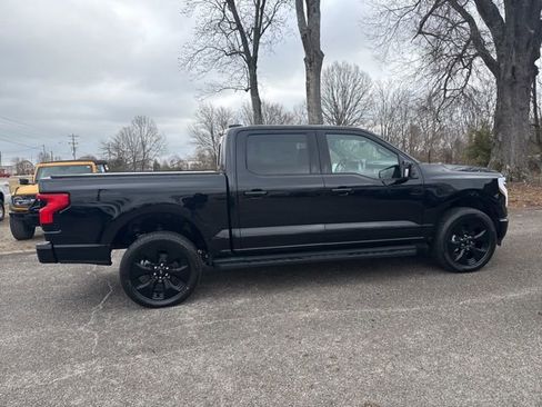 New 2025 Ford F150 Lightning Platinum w/ Dark Elements Package image 35