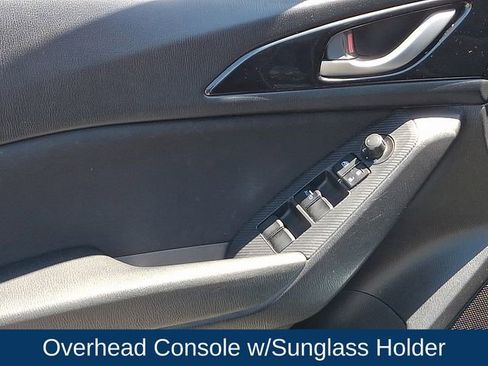 Used 2015 MAZDA MAZDA3 i Touring w/ Technology Package FWD image 21