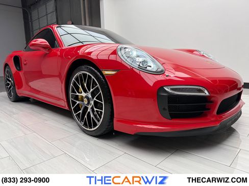 Used 2015 Porsche 911 Turbo S image 32