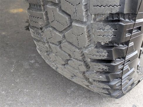 Used 2023 Chevrolet Colorado Trail Boss w/ Advanced Trailering Package image 13